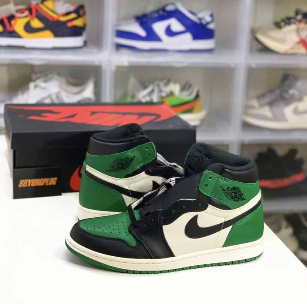 air-jordan-1-pine-green-1-0