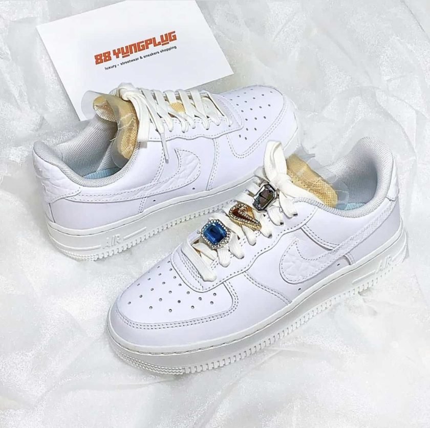 Air Force 1 Low '07 LX Bling W - 88YungPlug