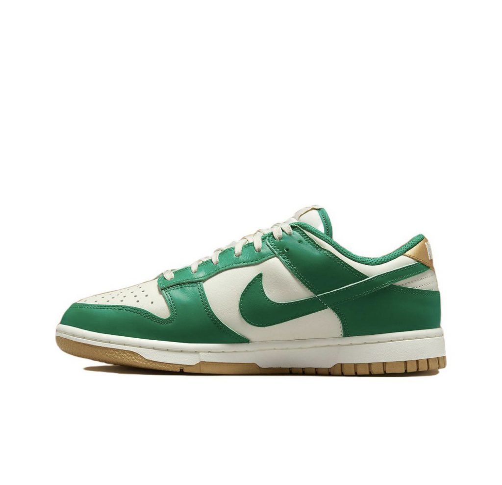 Nike Dunk Low " Green Gold " W