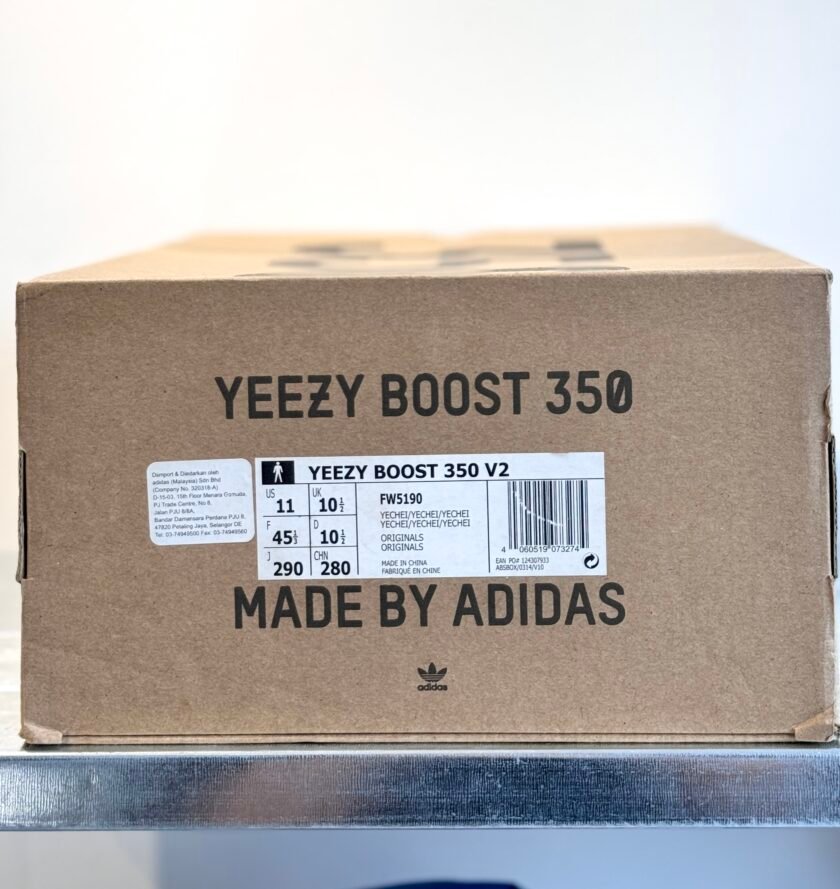 Preowned - Adidas Yeezy Boost 350 V2 Yecheil NR UK10.5 / US11
