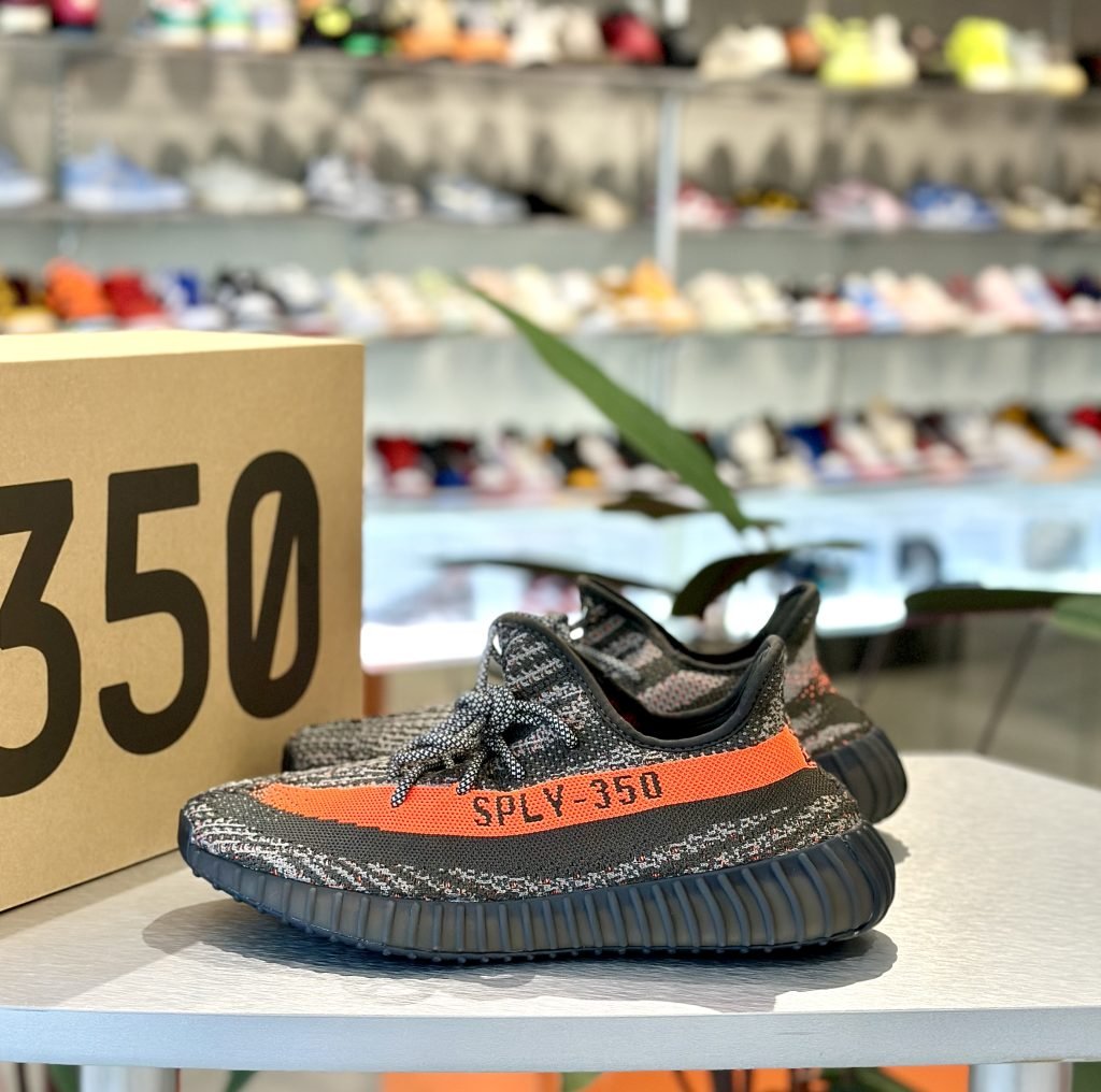 Adidas Yeezy Boost 350 V2 Carbon Beluga